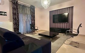 Rem Apartments